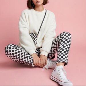 Urban Outfitters| BDG |Black and White Checkered Pants- Size 25 🕶️🧋🖤🤍